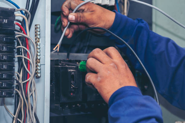 Best Emergency Electrical Repair  in Gloucester, MA